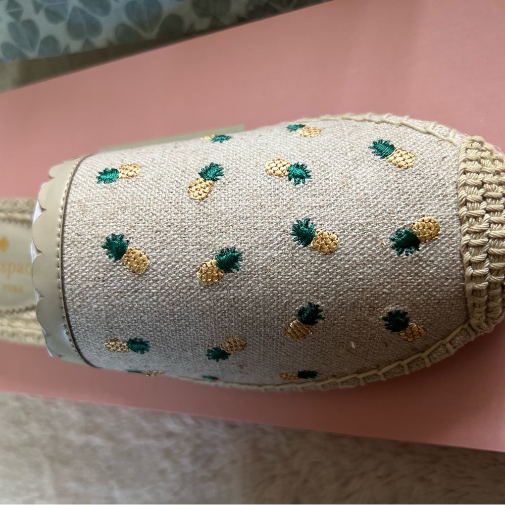 Kate Spade Pineapple Canvas Mules, Size 7, NWT - Picture 6 of 6